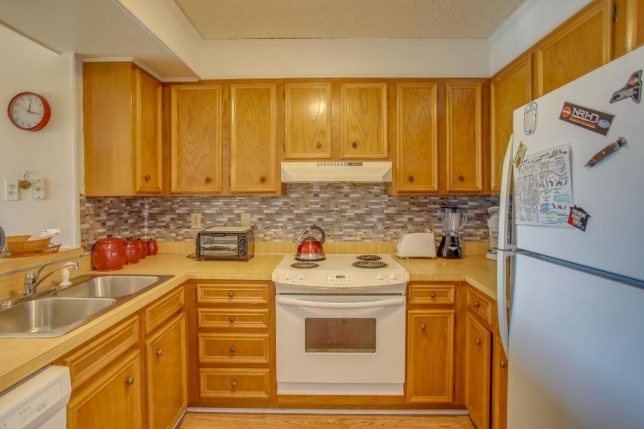 Myrtle Beach Condo With Screened Deck Walk To Beach Kültér fotó